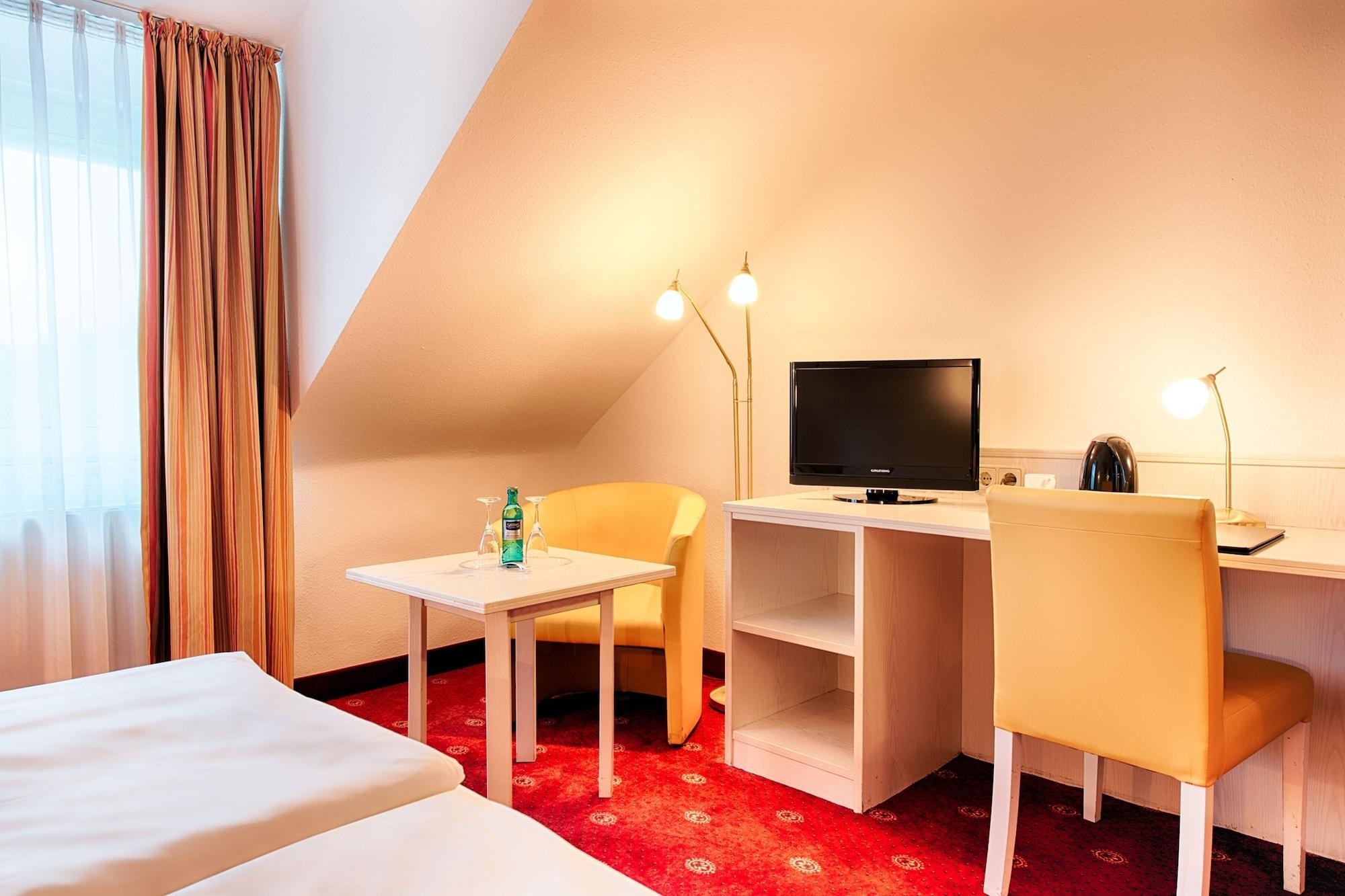 Achat Hotel Schwetzingen Heidelberg מראה חיצוני תמונה